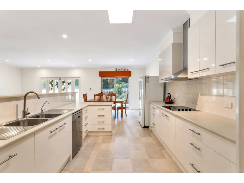 8 Angus Road, Echunga SA 5153