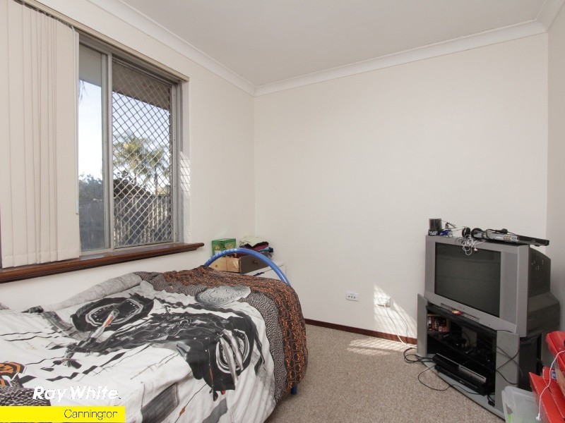 8 Tooting Street, Beckenham WA 6107