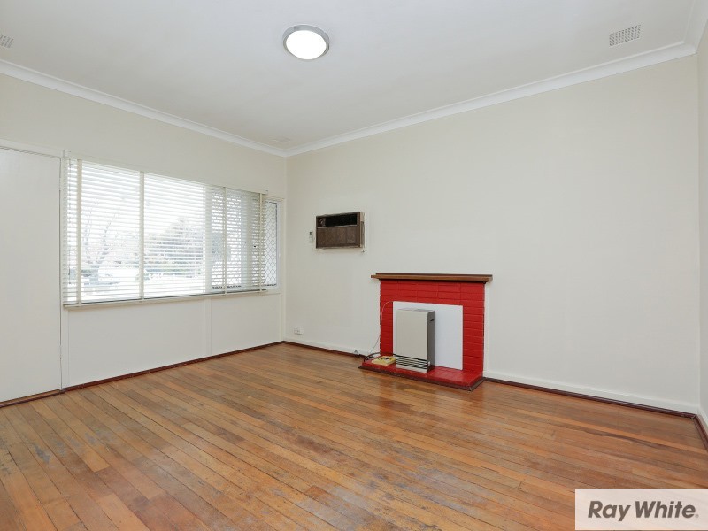 3 Ellis Street, Wilson WA 6107