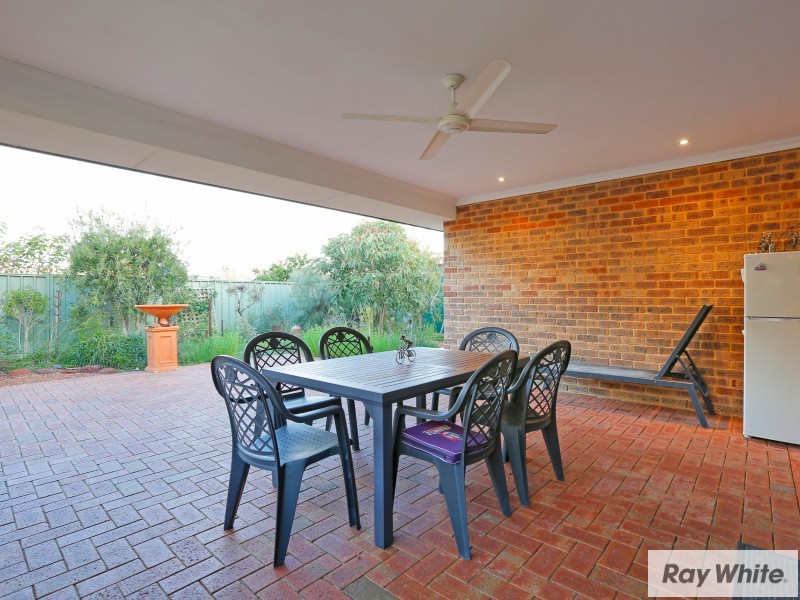 36 Woodside Loop, Beckenham WA 6107