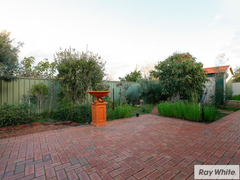 36 Woodside Loop, Beckenham WA 6107