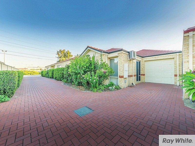 3/35 Nicholson Road, Cannington WA 6107