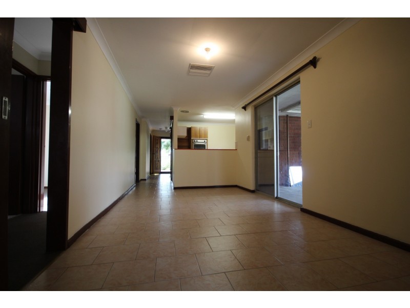 21 Streatham Street, Beckenham WA 6107