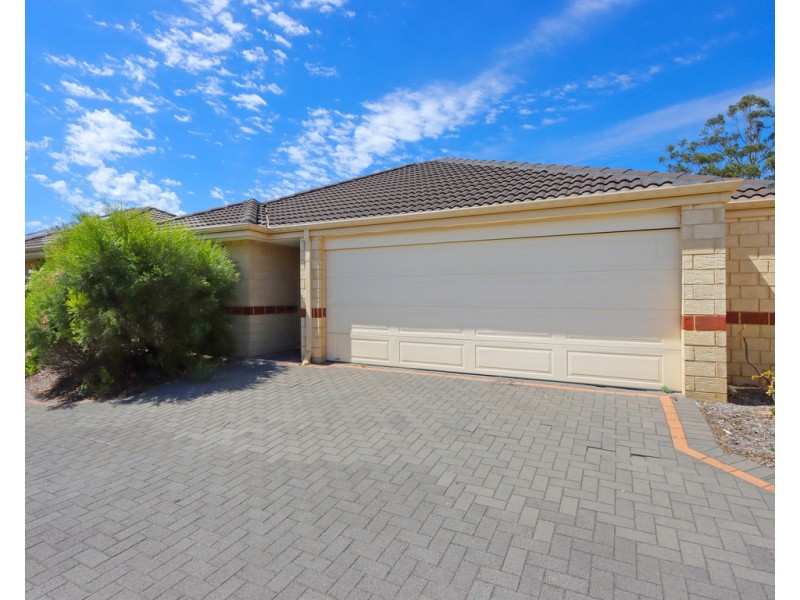 9/16 Andrea Way, Queens Park WA 6107