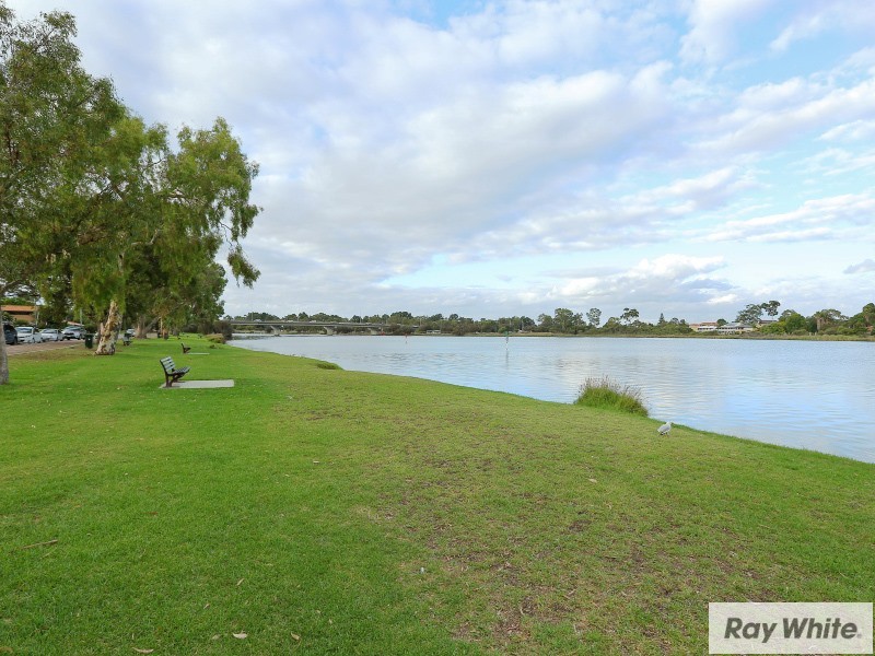 34 Wendouree Rd, Wilson WA 6107
