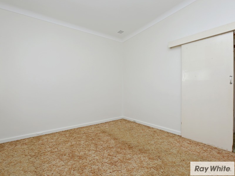 34 Wendouree Rd, Wilson WA 6107