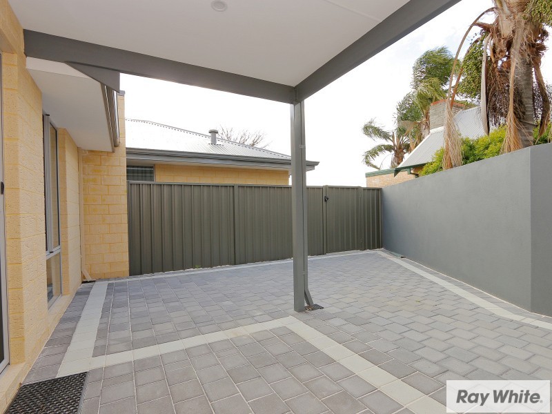 9A Halsey Close, Cannington WA 6107