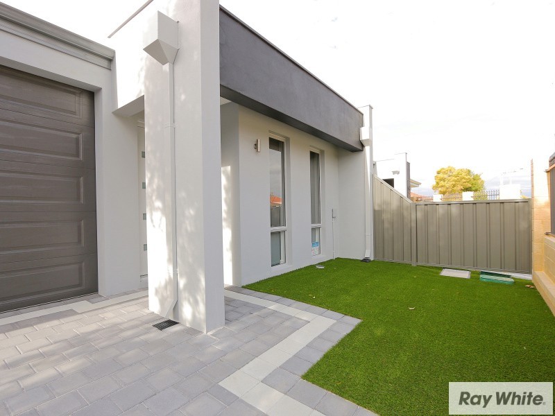 9B Halsey Close, Cannington WA 6107