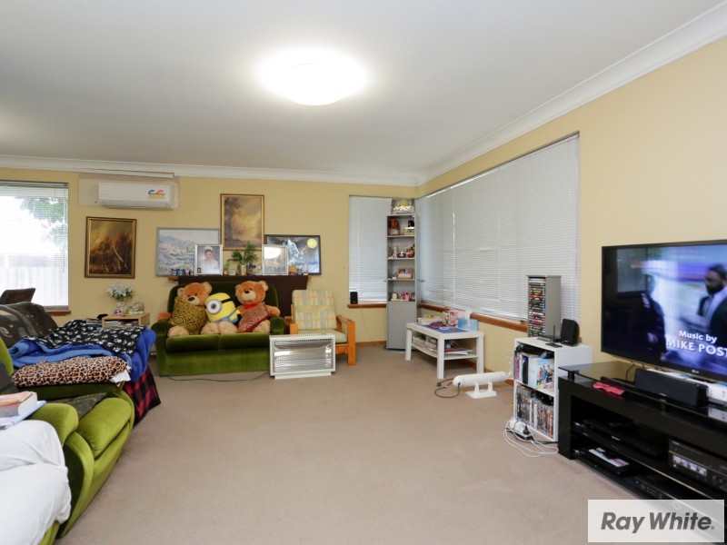 31 Gotha Way, Forrestfield WA 6058