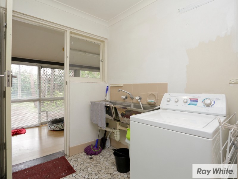 31 Gotha Way, Forrestfield WA 6058