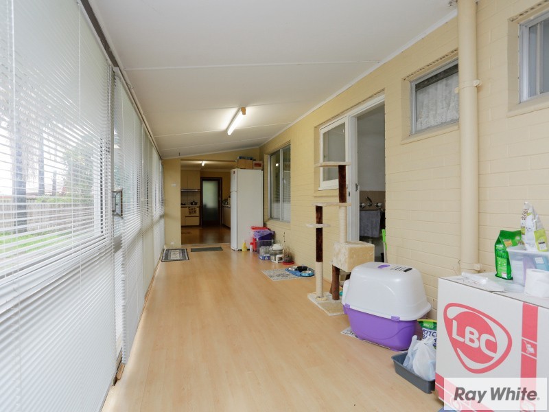 31 Gotha Way, Forrestfield WA 6058