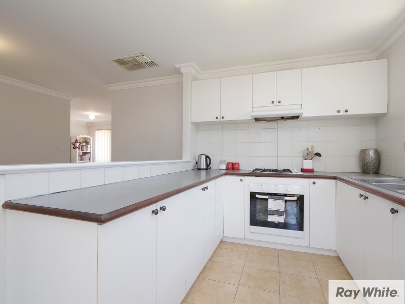 31 Blenny Close, Cannington WA 6107