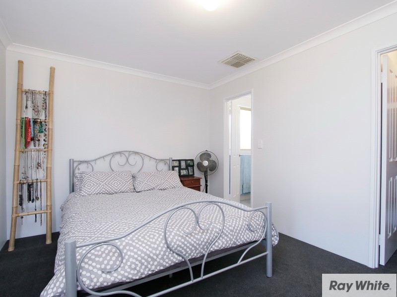 31 Blenny Close, Cannington WA 6107