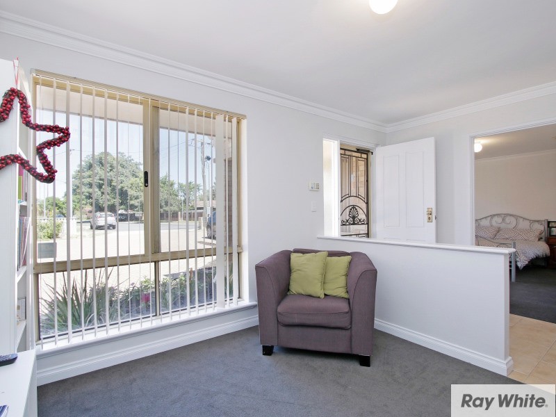 31 Blenny Close, Cannington WA 6107