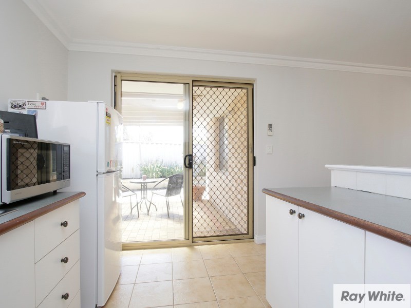 31 Blenny Close, Cannington WA 6107
