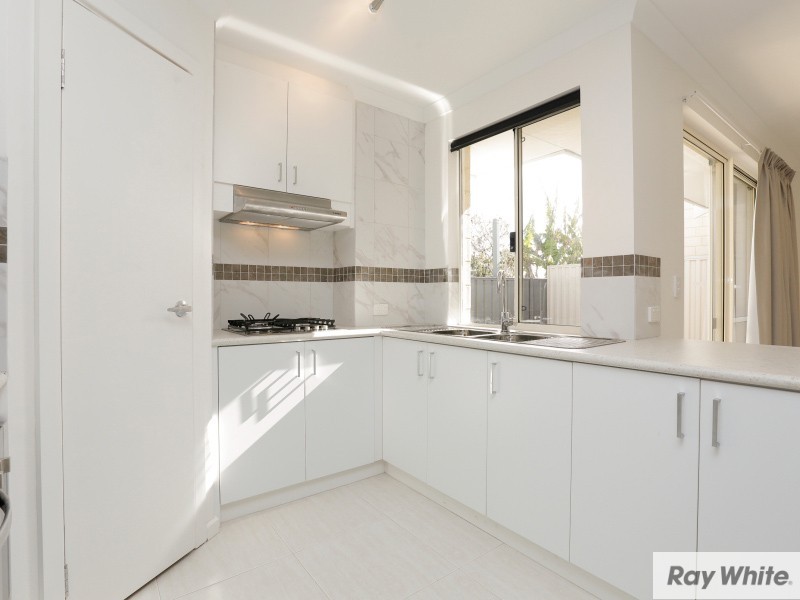 2B Bagoda Street, Queens Park WA 6107