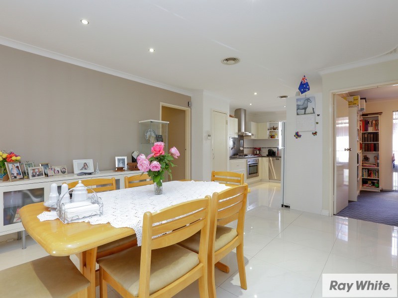 76 Elizabeth St, East Cannington WA 6107