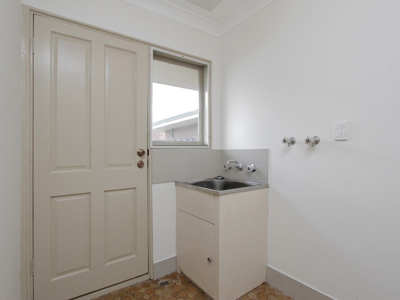 65B Rampart St, Willetton WA 6155