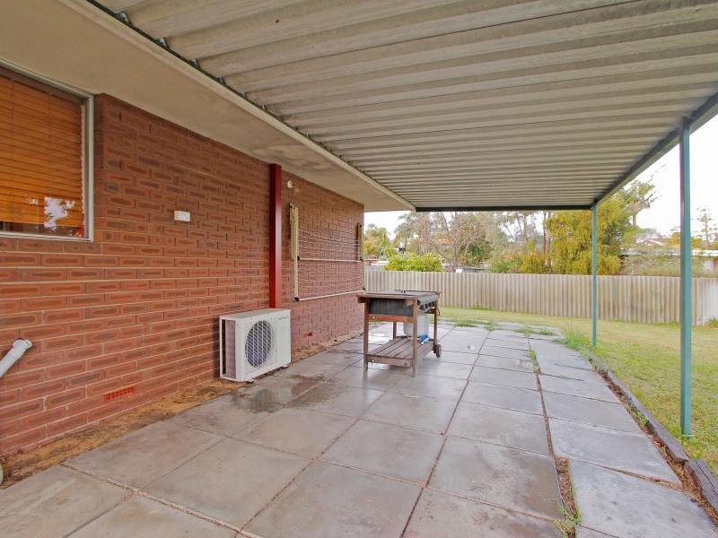 65B Rampart St, Willetton WA 6155