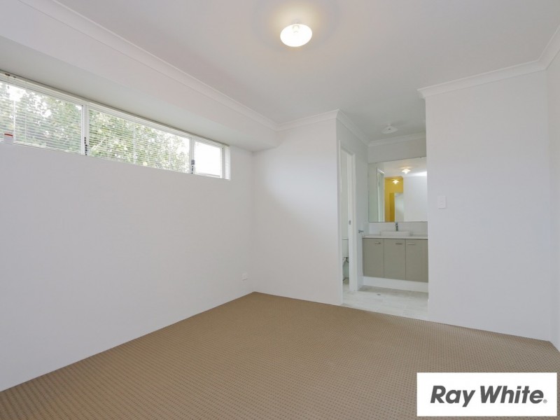 20A Rochester Avenue, Beckenham WA 6107