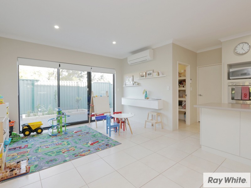 5 Seville Road, Forrestfield WA 6058