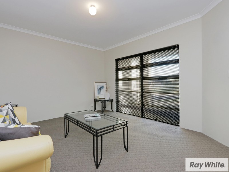 5 Seville Road, Forrestfield WA 6058