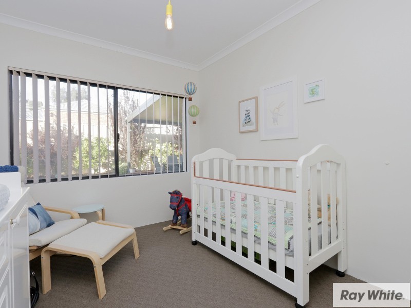 5 Seville Road, Forrestfield WA 6058