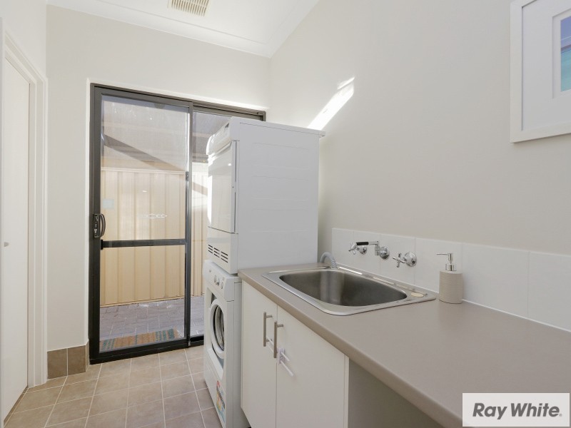 5 Seville Road, Forrestfield WA 6058