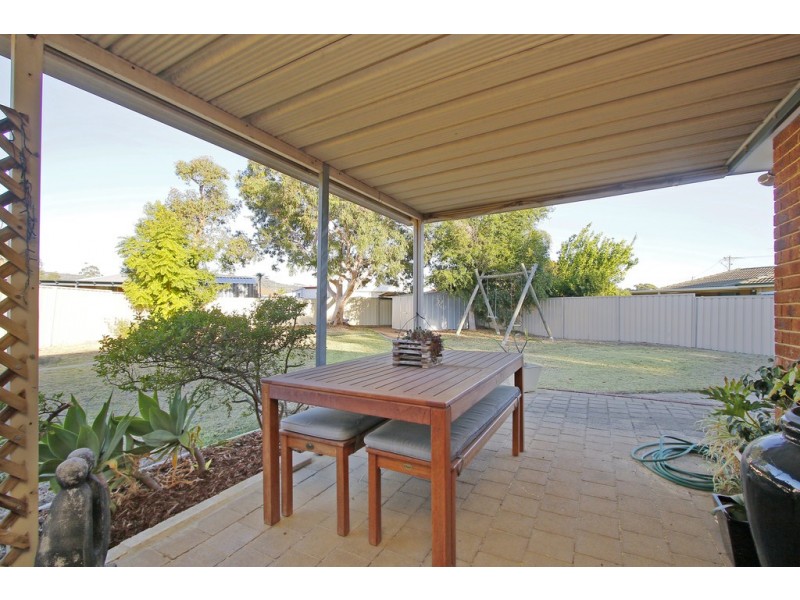 9 Torwood Close, Maddington WA 6109