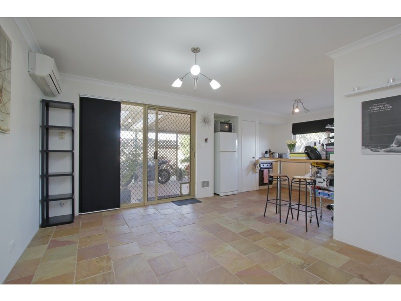 9 Torwood Close, Maddington WA 6109