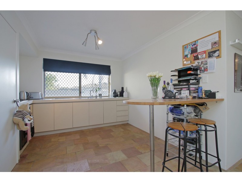 9 Torwood Close, Maddington WA 6109