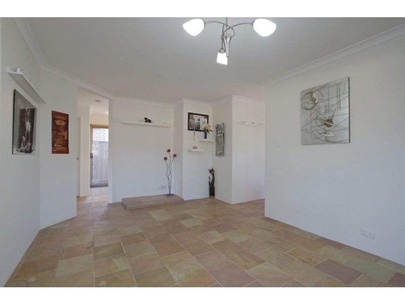 9 Torwood Close, Maddington WA 6109