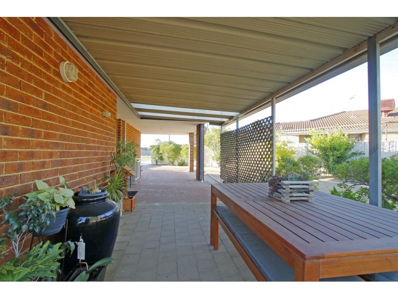 9 Torwood Close, Maddington WA 6109