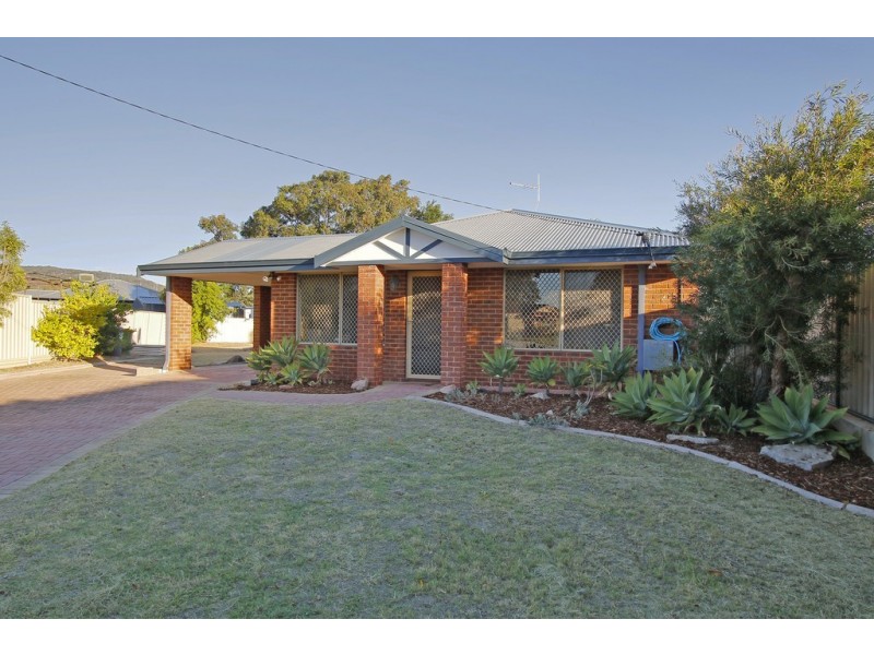 9 Torwood Close, Maddington WA 6109