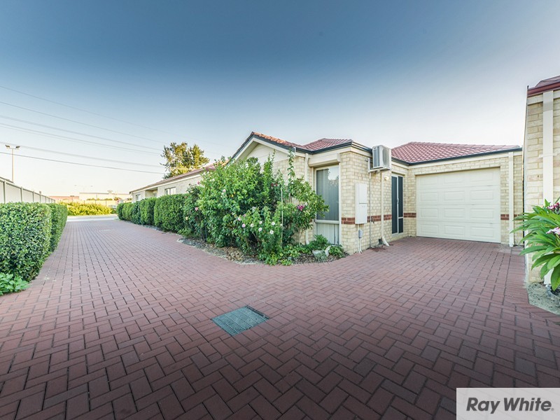 3/35 Nicholson, Cannington WA 6107