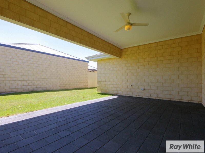 1/100 Elizabeth St, Beckenham WA 6107