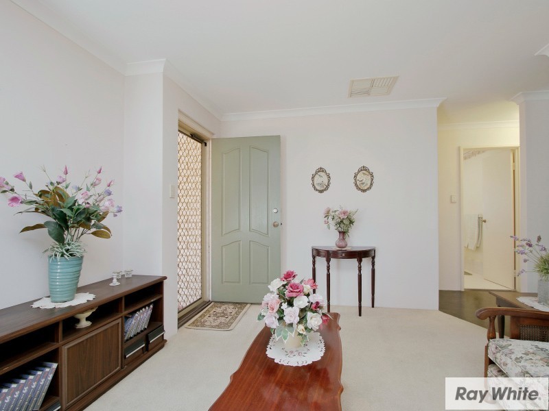 5/39 Spring Rd, Thornlie WA 6108