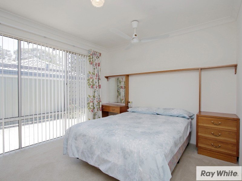 112 Railway Parade, Queens Park WA 6107