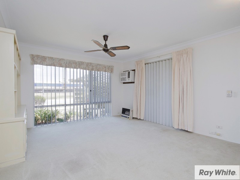 112 Railway Parade, Queens Park WA 6107