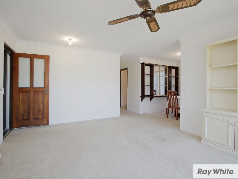 112 Railway Parade, Queens Park WA 6107