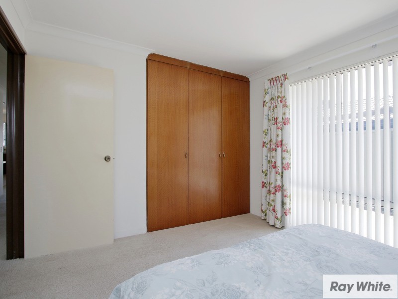 112 Railway Parade, Queens Park WA 6107