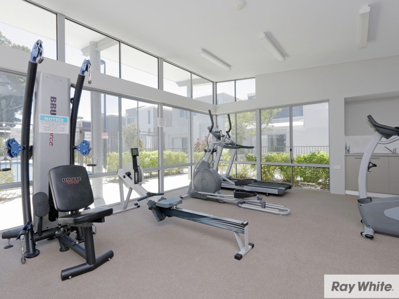 8/158 George St, Queens Park WA 6107