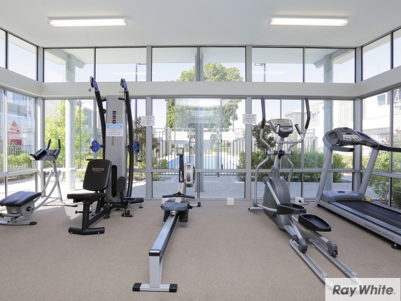 8/158 George St, Queens Park WA 6107