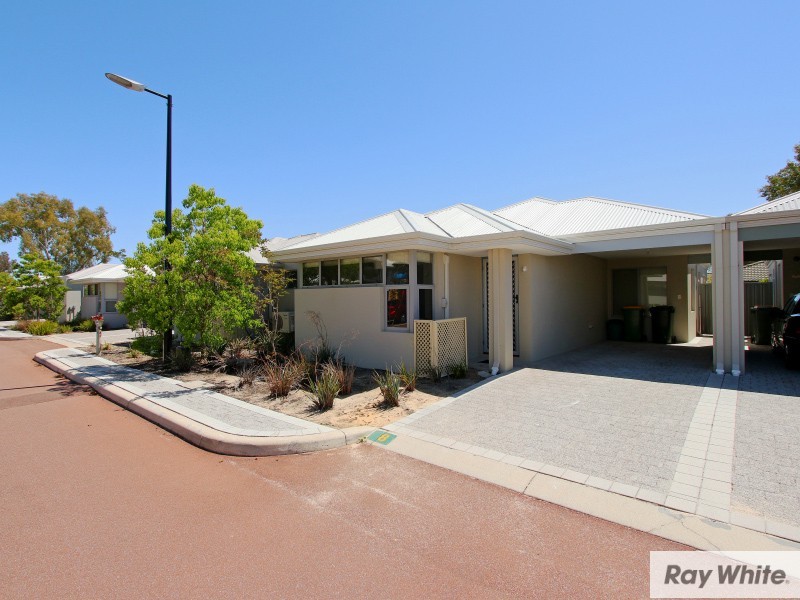 8/158 George St, Queens Park WA 6107