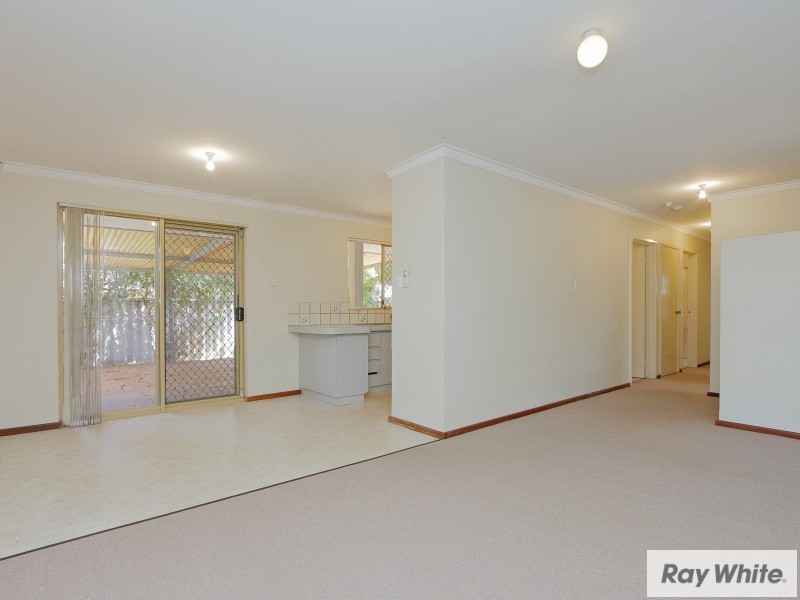 9/13 Chich Place, Cannington WA 6107