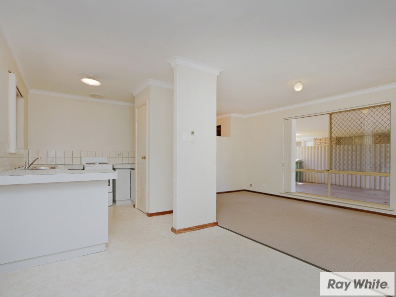 9/13 Chich Place, Cannington WA 6107