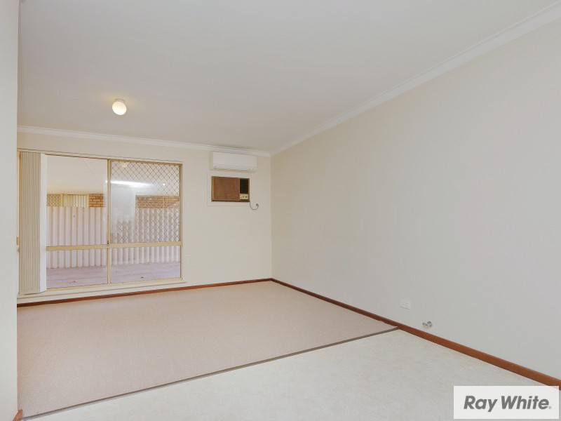 9/13 Chich Place, Cannington WA 6107