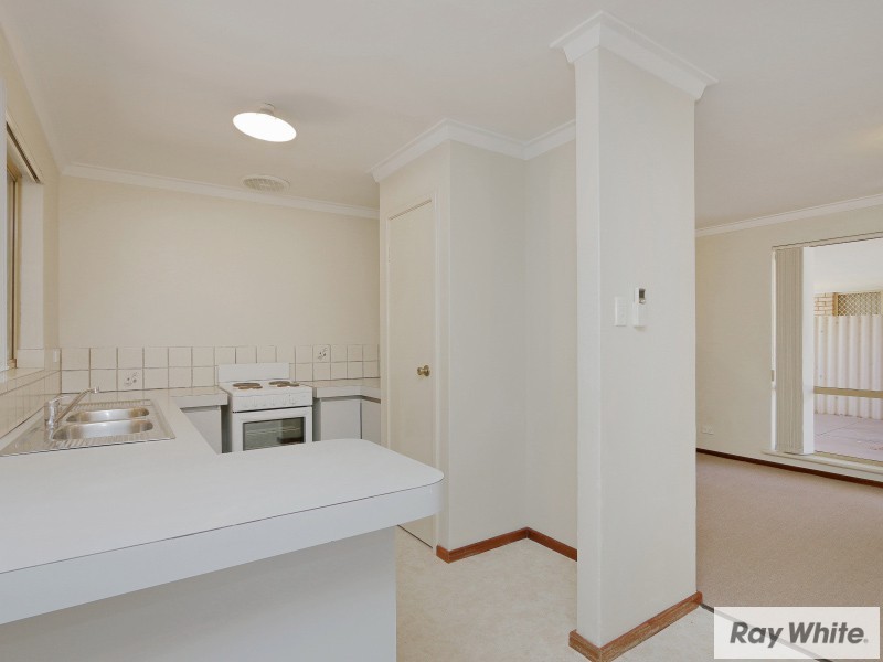 9/13 Chich Place, Cannington WA 6107