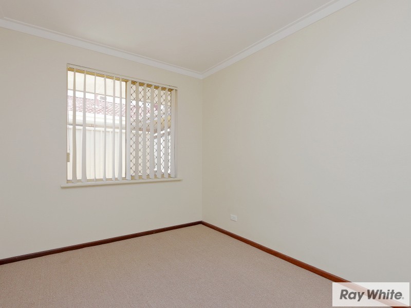 9/13 Chich Place, Cannington WA 6107