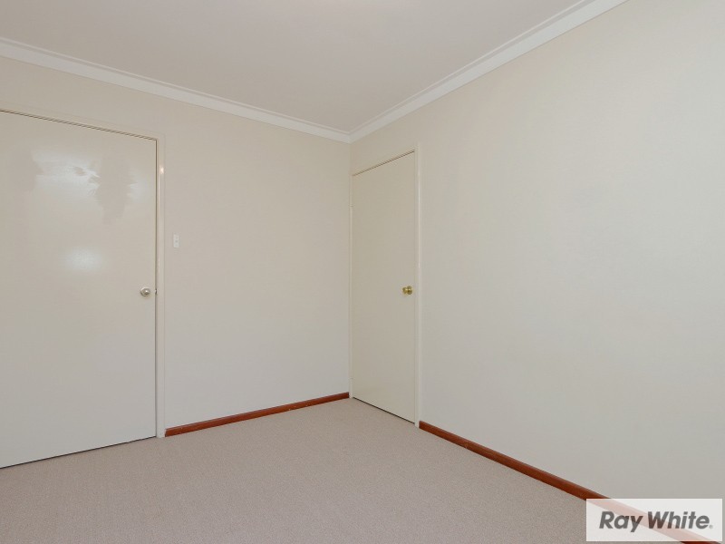 9/13 Chich Place, Cannington WA 6107